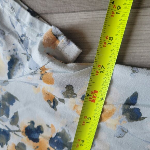 Pure Jill Scoop-Neck Elliptical Tee XS Petite 100% Pima Cotton Floral Print - Picture 4 of 4